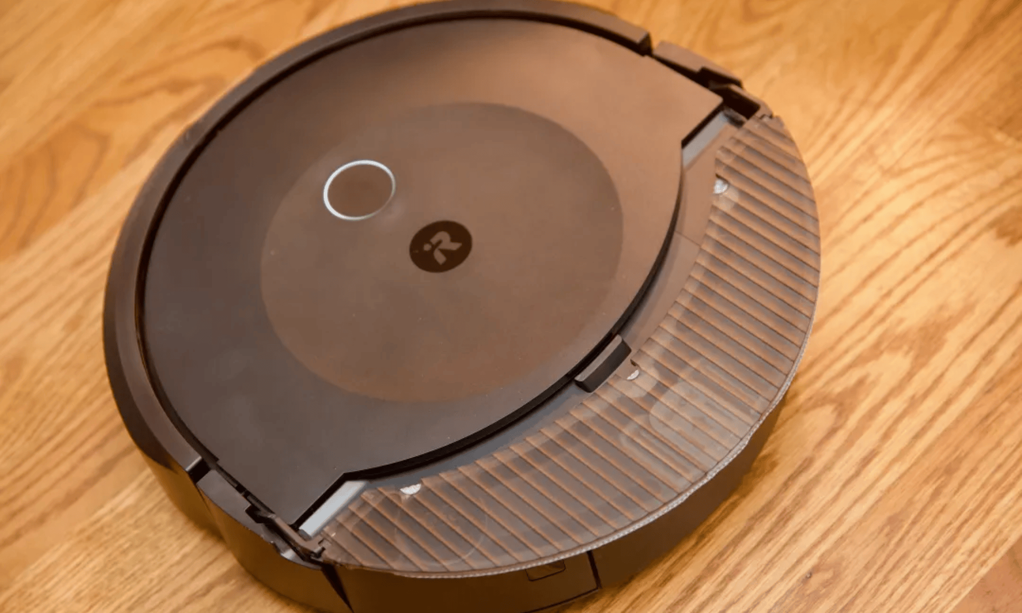 meilleur aspirateur robot laveur adapté aux poils d’animaux