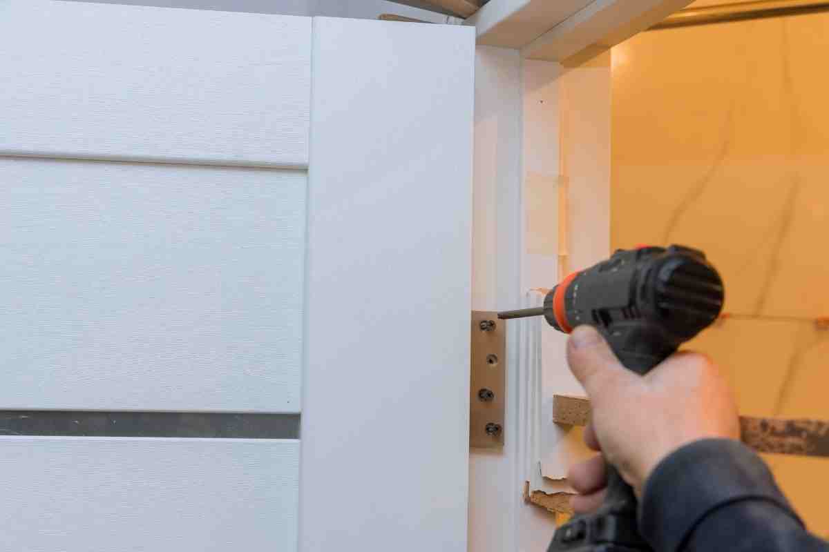 porte intérieur rénovation sans enlever le bâti